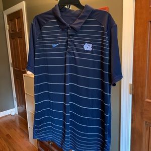 Nike Carolina Dress Shirt